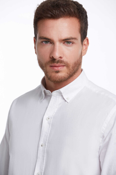 Beyaz Comfort Fit 100% Pamuk Düğmeli Yaka Uzun Kollu Casual Oxford Gömlek - 6