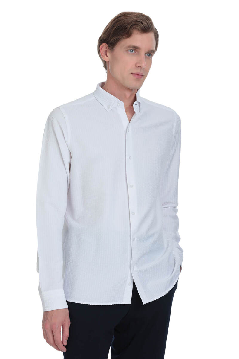 Beyaz Comfort Fit Düğmeli Yaka Uzun Kollu Gofre Casual Gömlek - Hatemoğlu (1)