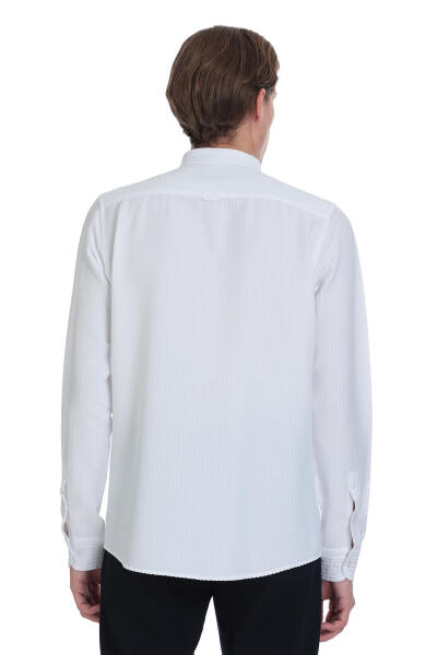 Beyaz Comfort Fit Düğmeli Yaka Uzun Kollu Gofre Casual Gömlek - 5