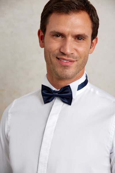 Beyaz Comfort Fit 100% Pamuk Ata Yaka Manşetli Uzun Kol Saten Damatlık Gömlek - 5