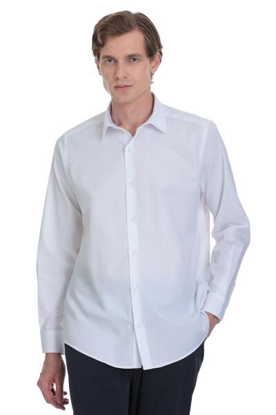 Beyaz Klasik Fit Slim Yaka Pamuklu Uzun Kollu Gömlek 
