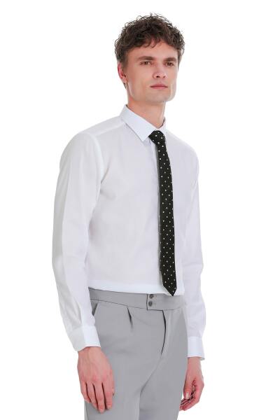 Beyaz Klasik Fit Slim Yaka Uzun Kollu Pamuklu Gömlek - 1