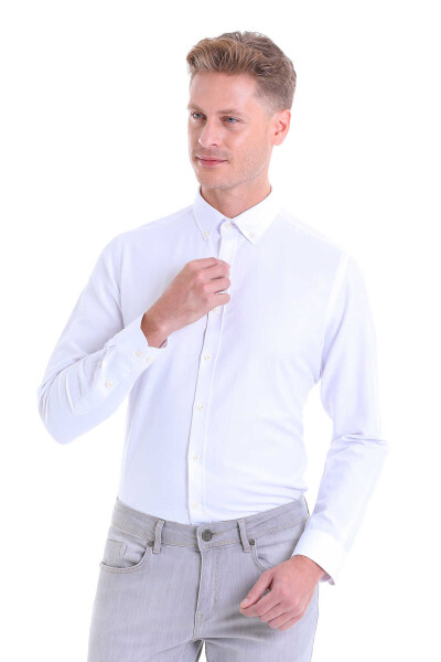Beyaz Comfort Fit Pamuklu Düğmeli Yaka Uzun Kollu Casual Gömlek - 3
