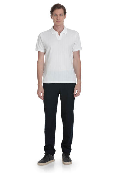 Beyaz Regular Fit Apaş Yaka Pamuklu Tişört - 2