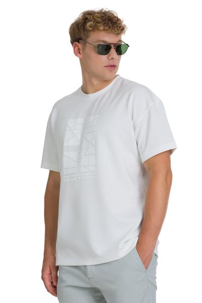 Beyaz Regular Fit Bisiklet Yaka Oversize Tişört - 3