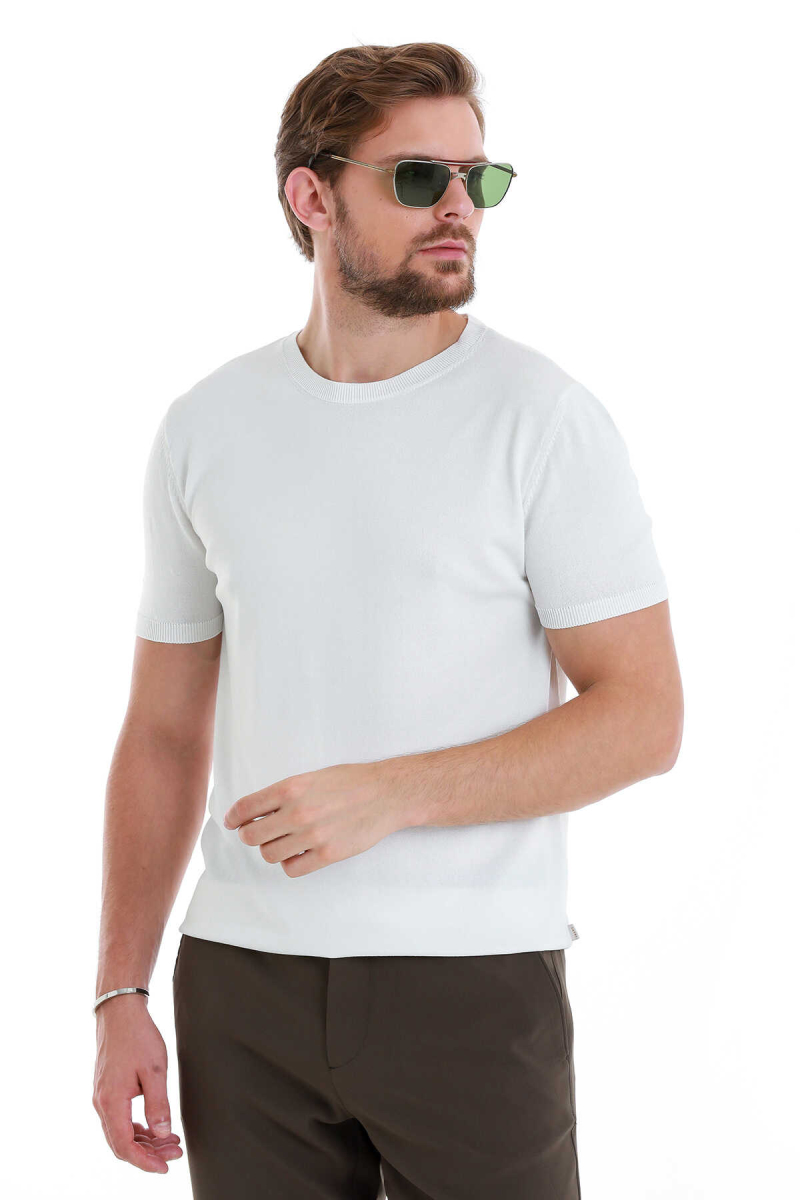 Beyaz Regular Fit Bisiklet Yaka Rayon Tişört - Hatem Saykı (1)