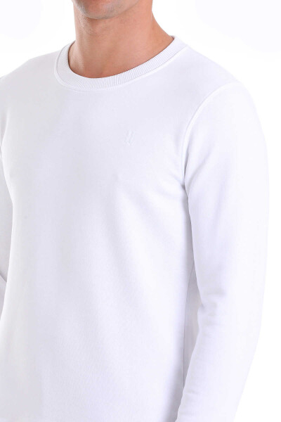 Beyaz Regular Fit Düz Pamuklu Bisiklet Yaka Sweatshirt - 5