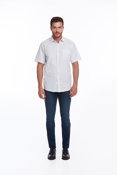 Beyaz Regular Fit Kareli Pamuklu Slim Yaka Kısa Kol Klasik Gömlek - 4
