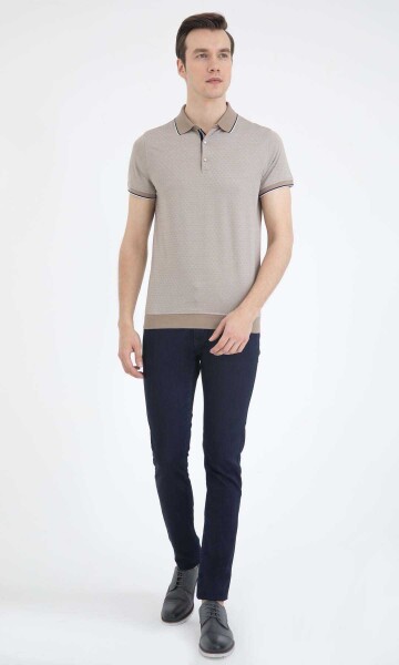 Bej Desenli Polo Yaka Tişört - 2