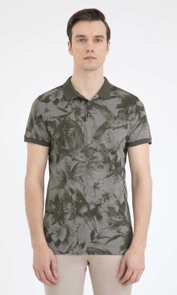 Haki Büyük Desenli Polo Yaka Tişört - 1