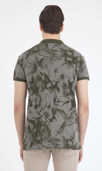 Haki Büyük Desenli Polo Yaka Tişört - 4