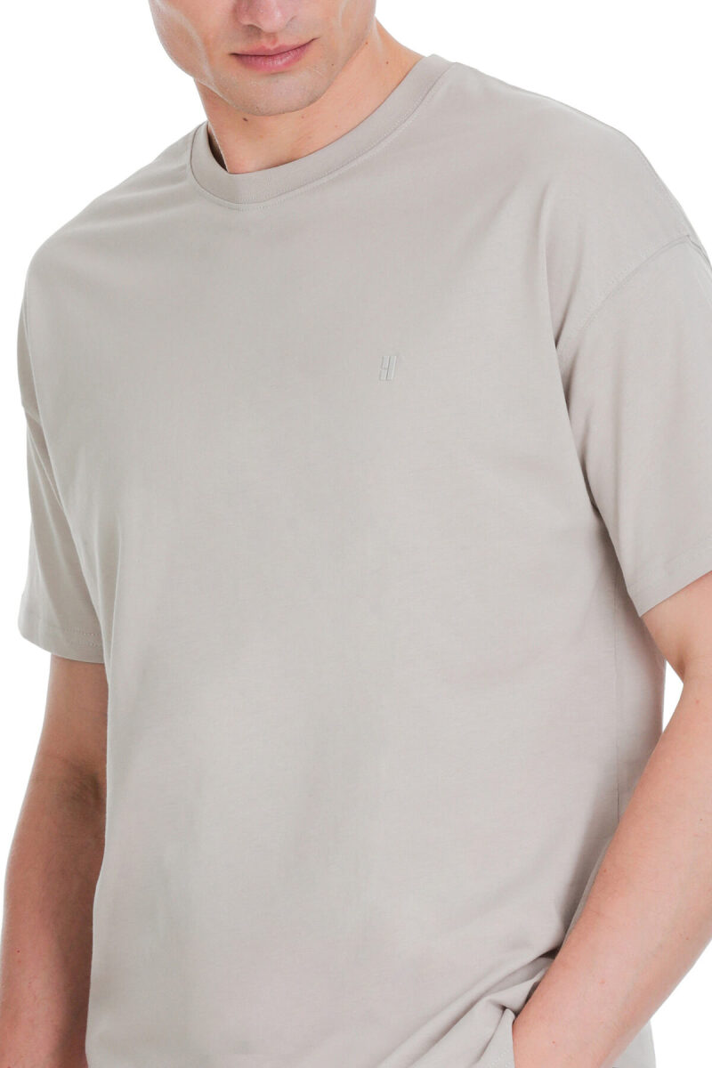 Ekru Regular Fit 100% Pamuk Bisiklet Yaka Oversize Tişört - HTML (1)