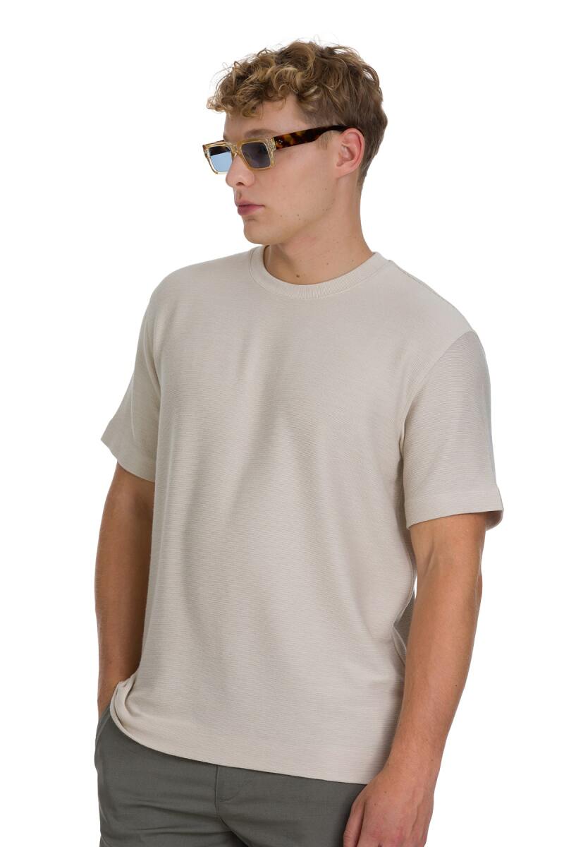 Ekru Regular Fit Bisiklet Yaka Basic Tişört - Saykı