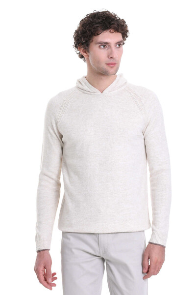 Ekru Regular Fit Bisiklet Yaka Jakarlı Kapüşonlu Kazak - 3