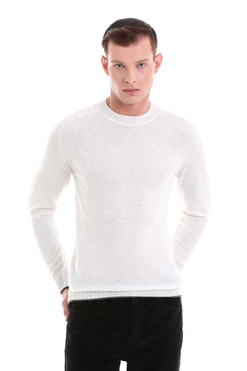 Ekru Regular Fit Bisiklet Yaka Yünlü Casual Triko Kazak - HTML