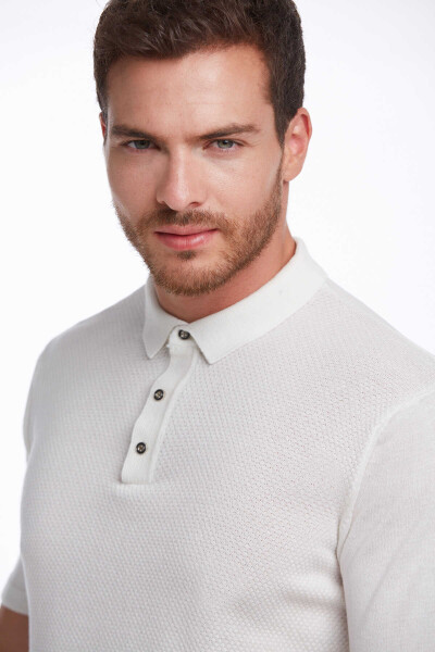 Ekru Regular Fit jakarlı Pamuklu Polo Yaka Triko Tişört - 3