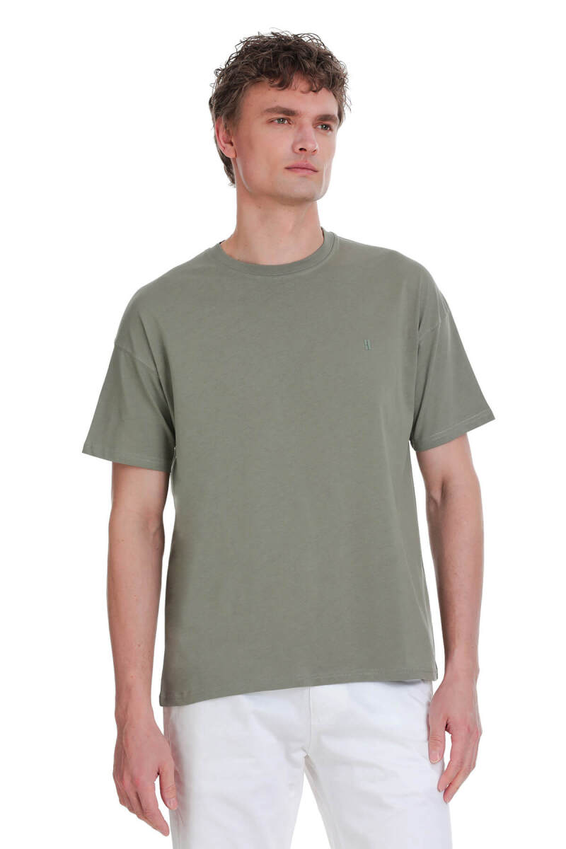 Gri Regular Fit 100% Pamuk Bisiklet Yaka Oversize Tişört - HTML (1)