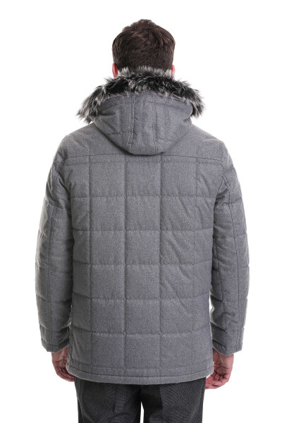 Gri Slim Fit Hakim Yaka Kürklü Kapüşonlu Kaban - 8