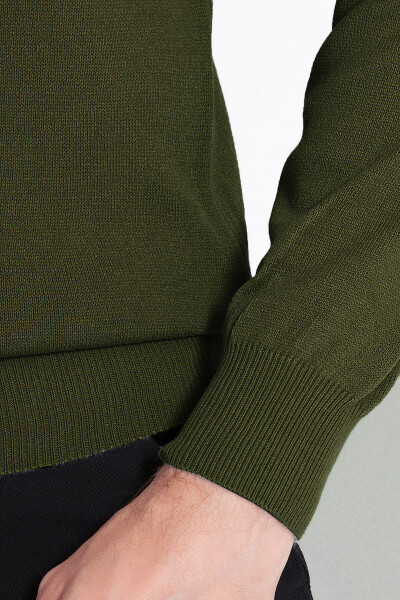 Yeşil Regular Fit Düz Balıkçı Yaka Triko Kazak - 11