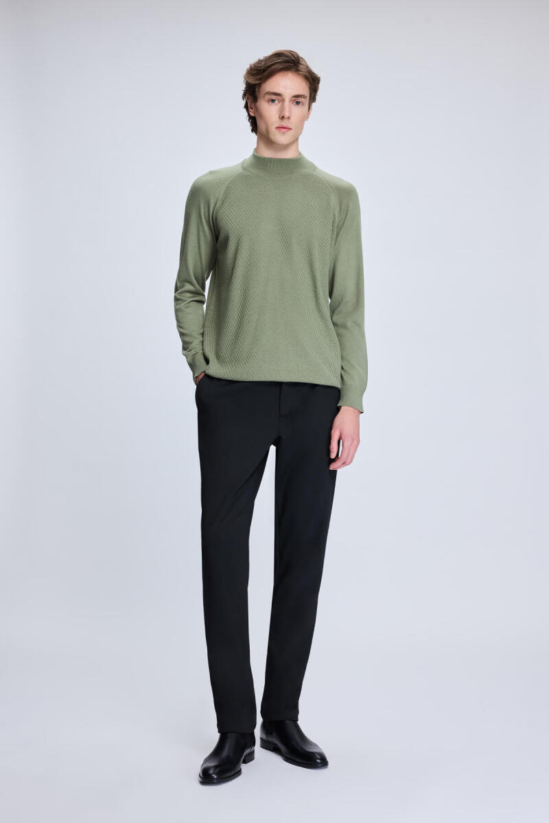 Haki Regular Fit Jakarlı Yarım Balıkçı Yaka Yünlü Kazak - Hatemoğlu (1)