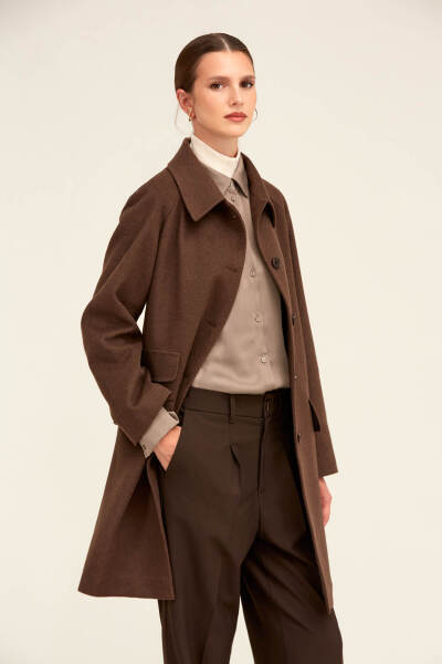 Saykı Woman Kahverengi Dinamik Fit Bebe Yaka Kaşe Manto - 9