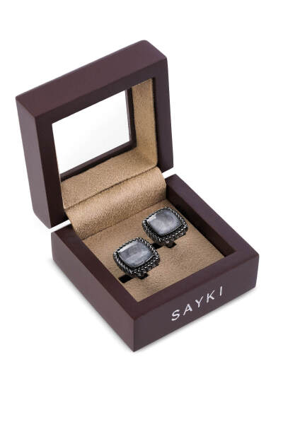 Kare Kol Düğmesi - Hatem Saykı