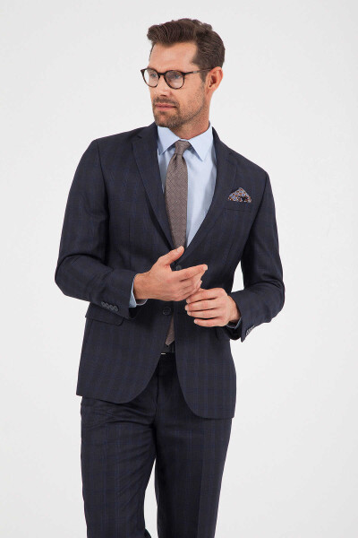 Kareli Klasik Lacivert Takım Elbise - 3