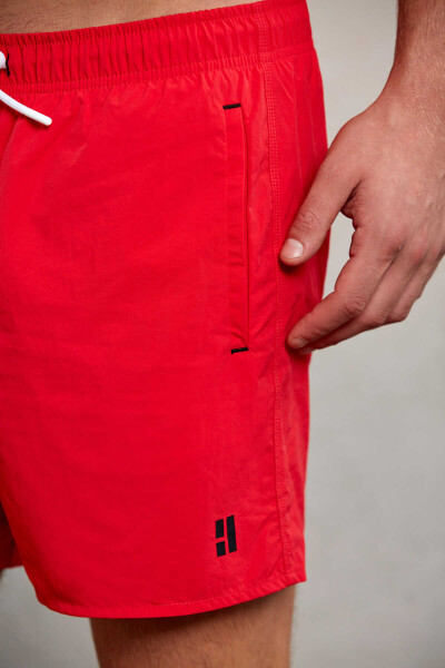 Kırmızı Dinamik Fit Yandan Cep Deniz Şortu - 5