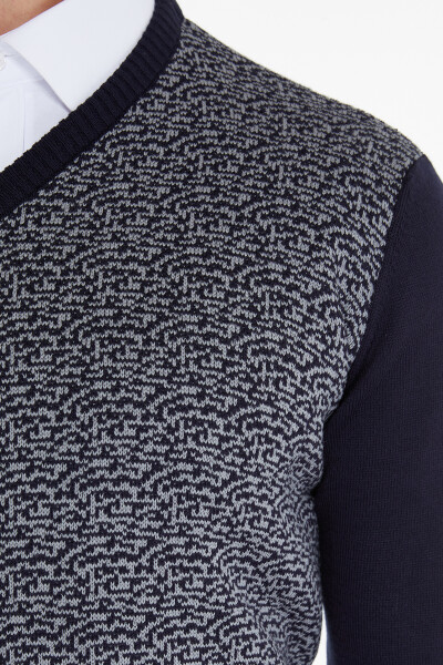 Lacivert Desenli V Yaka Triko Kazak - 4