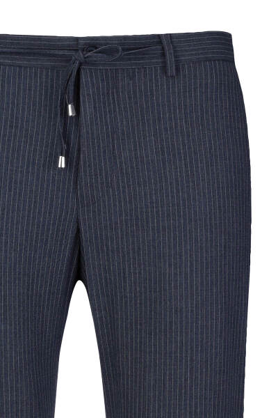 Lacivert Rahat Kesim Çizgili Yandan Cepli Jogger Pantolon - 2