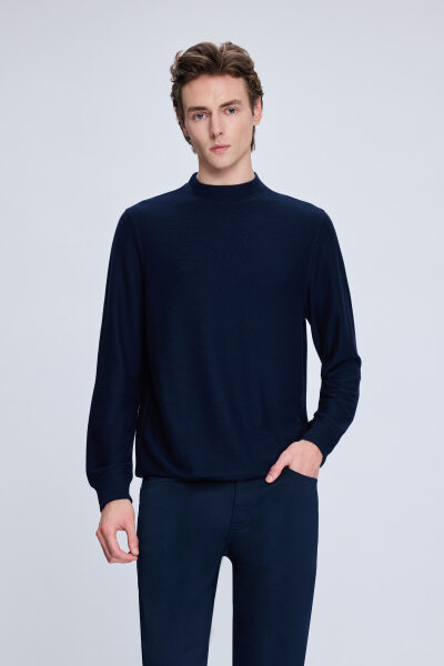 Lacivert Regular Fit Jakarlı Yarım Balıkçı Yaka Sweatshirt 