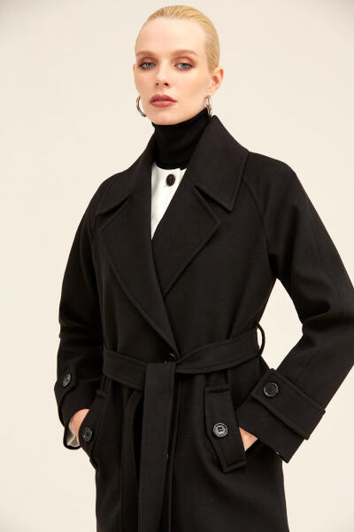 Saykı Woman Siyah Dinamik Fit Ceket Yaka Kaşe Yünlü Manto - 5