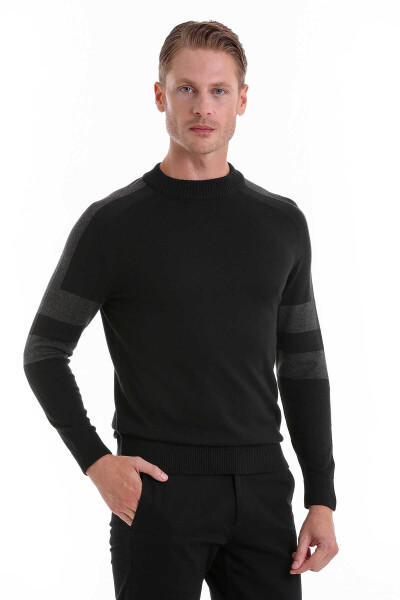 Siyah Comfort Fit Pamuklu Yarım Balıkçı Yaka Casual Triko Kazak - 4