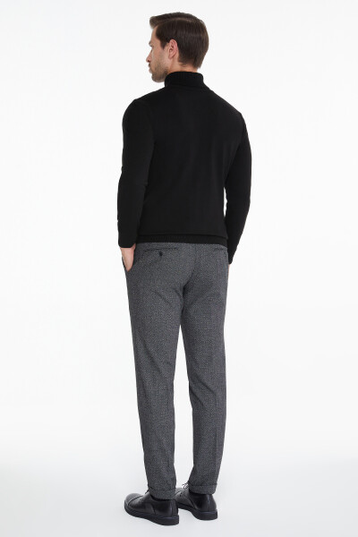 Siyah Regular Fit Jakarlı Balıkçı Yaka Triko Kazak - 3
