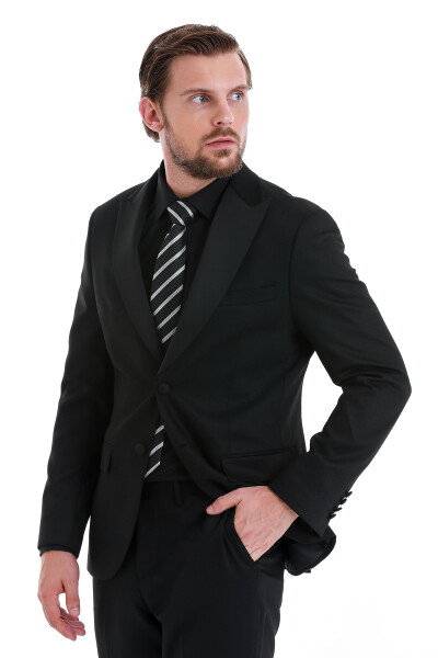 Siyah Muscle Fit Sivri Yaka Damatlık - 4