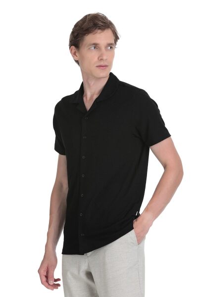 Siyah Regular Fit Apaş Yaka Gömlek - 3