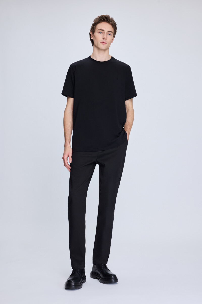 Siyah Regular Fit Bisiklet Yaka Pamuklu Tişört - HTML (1)