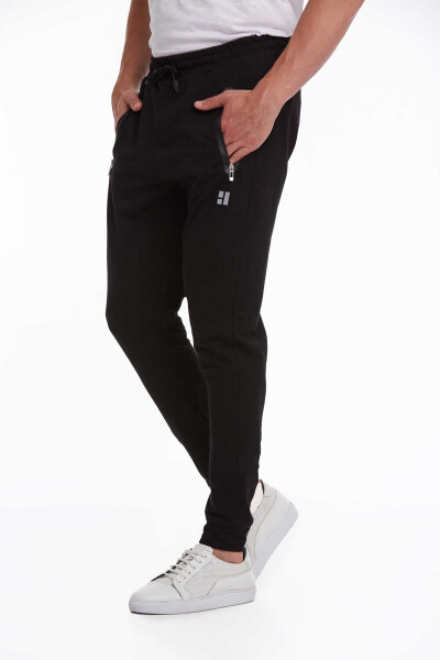 Siyah Regular Fit Pamuklu Dar Paça Eşofman Altı - 3