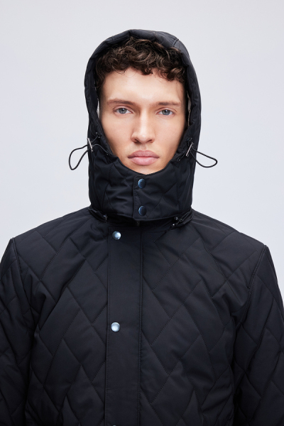 Siyah Regular Fit Hakim Yaka Kapitone Kapüşonlu Mont - 6