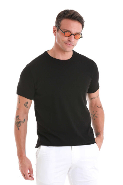 Siyah Regular Fit Jakarlı Bisiklet Yaka Tişört - 1