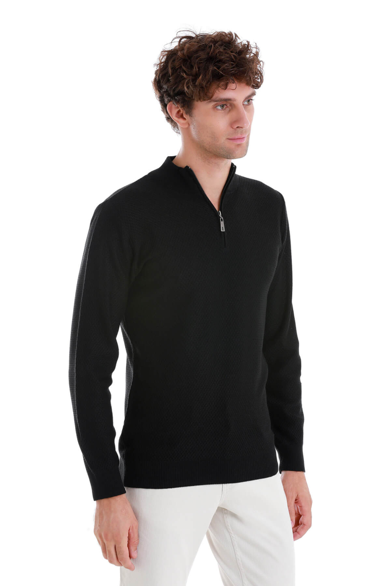 Siyah Regular Fit Jakarlı Yarım Balıkçı Yaka Fermuarlı Yünlü Triko Kazak - Hatemoğlu (1)