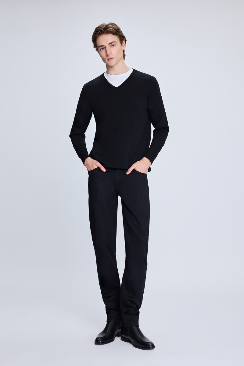 Siyah Regular Fit V Yaka Rayon Kazak - Hatem Saykı (1)