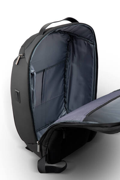 Siyah Sırt Çantası - 5