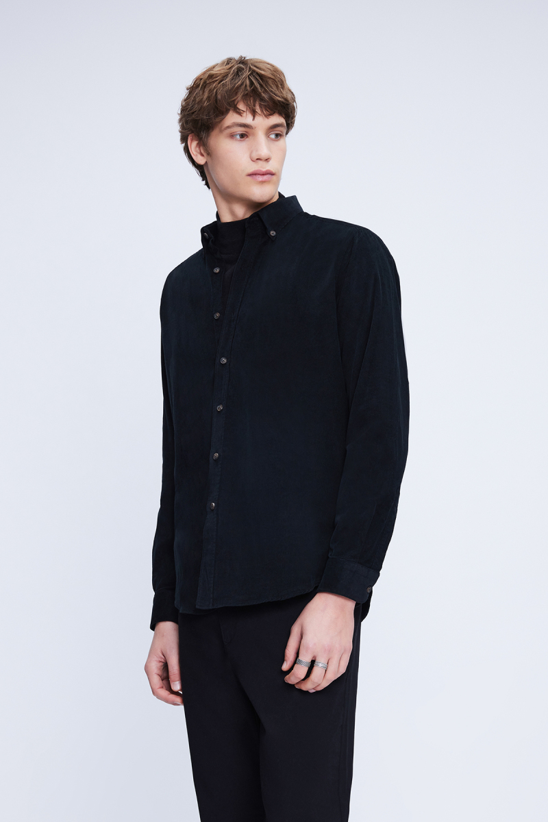 Siyah Slim Fit 100% Pamuklu Düğmeli Yaka Uzun Kollu Klasik Gömlek - Hatem Saykı (1)