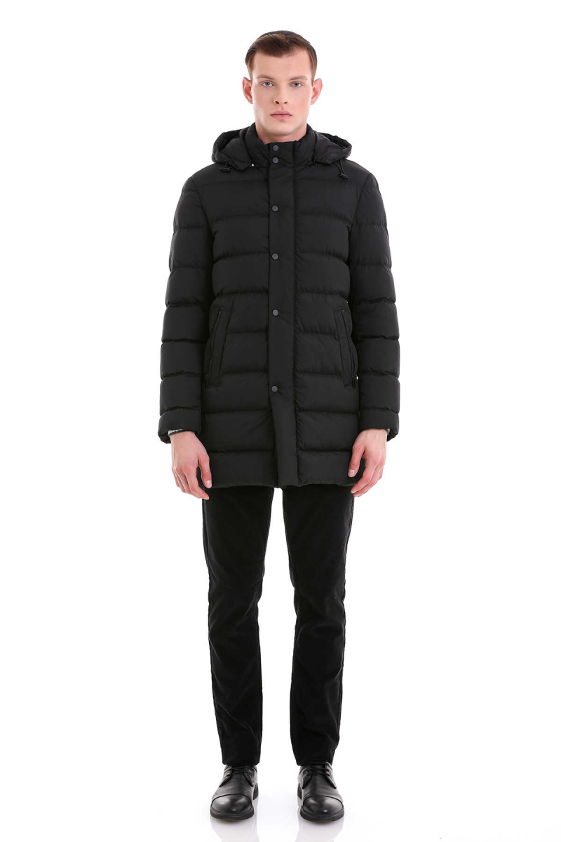 Siyah Slim Fit Hakim Yaka Kapüşonlu Basic Kaban - Hatem Saykı (1)