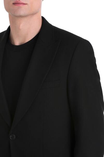 Siyah Slim Fit Sivri Yaka Klasik Takım Elbise - 3