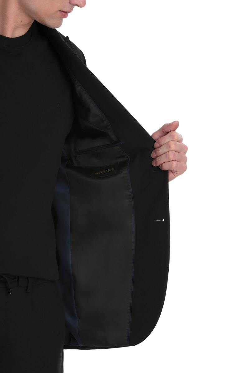 Siyah Slim Fit Sivri Yaka Klasik Takım Elbise - Hatemoğlu (1)