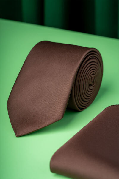 Su ve Leke Tutmayan 7 Cm Kahverengi Kravat ve Mendil Seti - 2