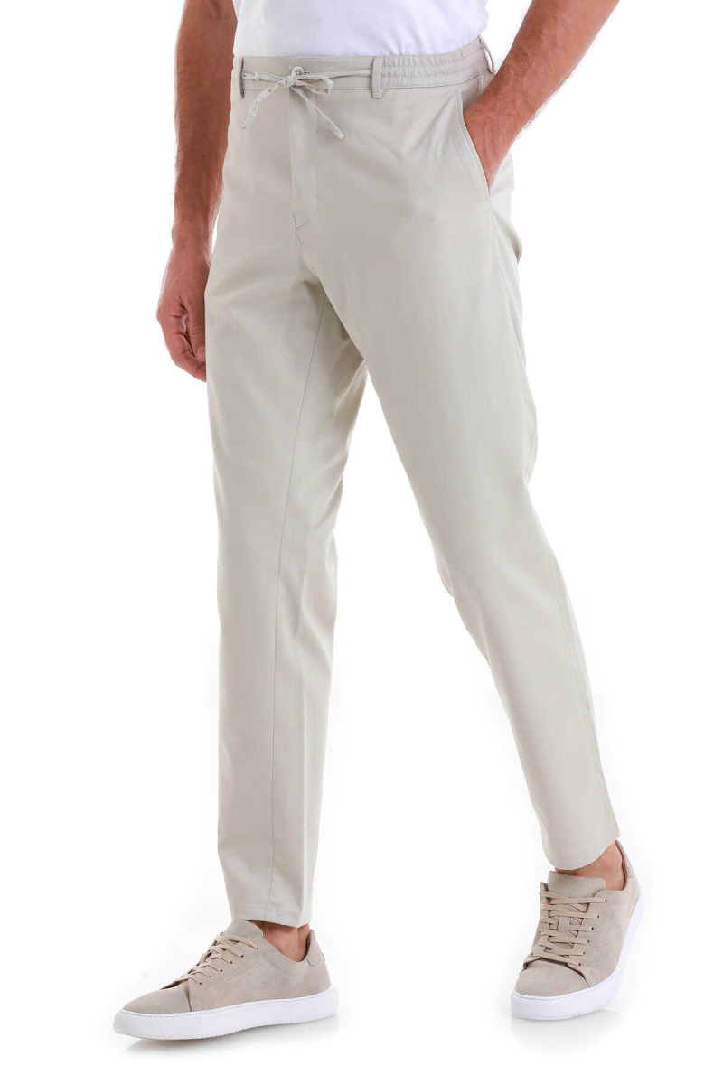 Taş Dinamik Fit Düz Yandan Cepli Pamuklu Jogger Pantolon - Hatem Saykı (1)