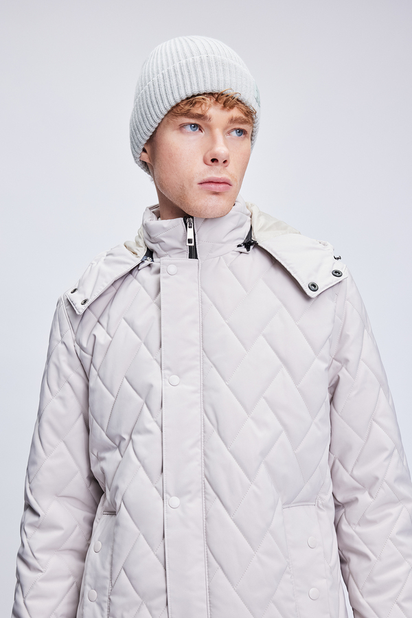 Taş Regular Fit Hakim Yaka Kapitone Kapüşonlu Mont - Hatemoğlu (1)